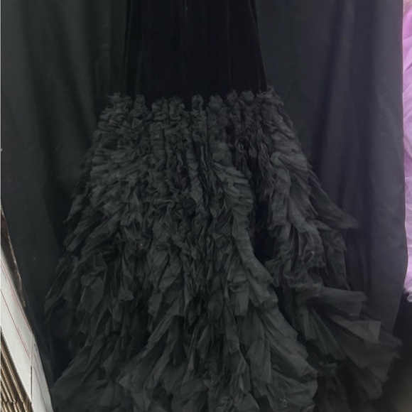 Mac Duggal 67420 NWT Ruffle Shirt Trumpet Silhouette Dress - Picture 8 of 11